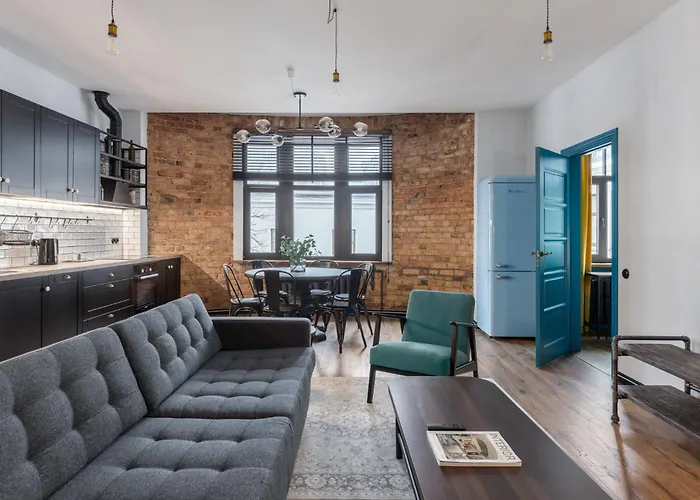 Industrial Style 2bd In Centre Dzīvoklis Riga