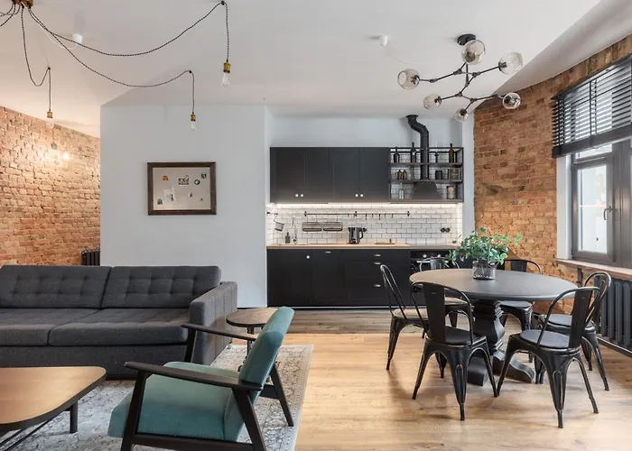 Industrial Style 2bd In Centre