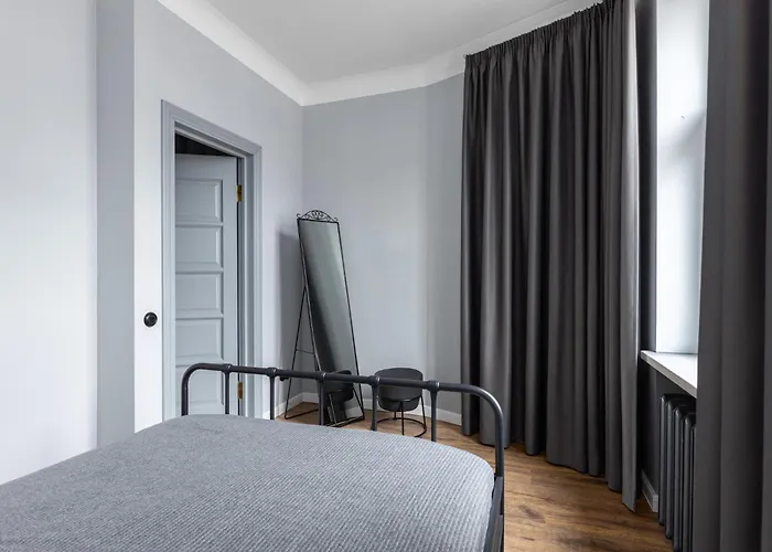 Industrial Style 2bd In Centre Dzīvoklis