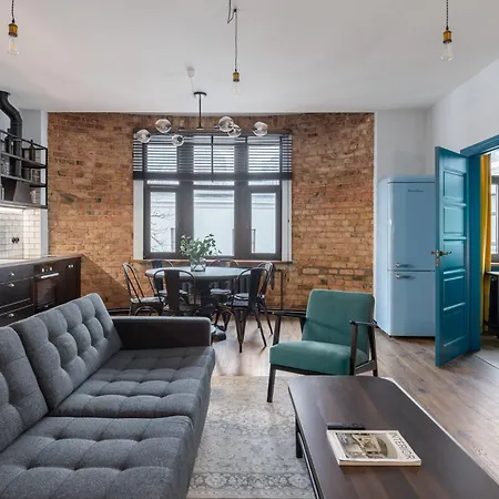 Industrial Style 2bd In Centre Appartement Riga